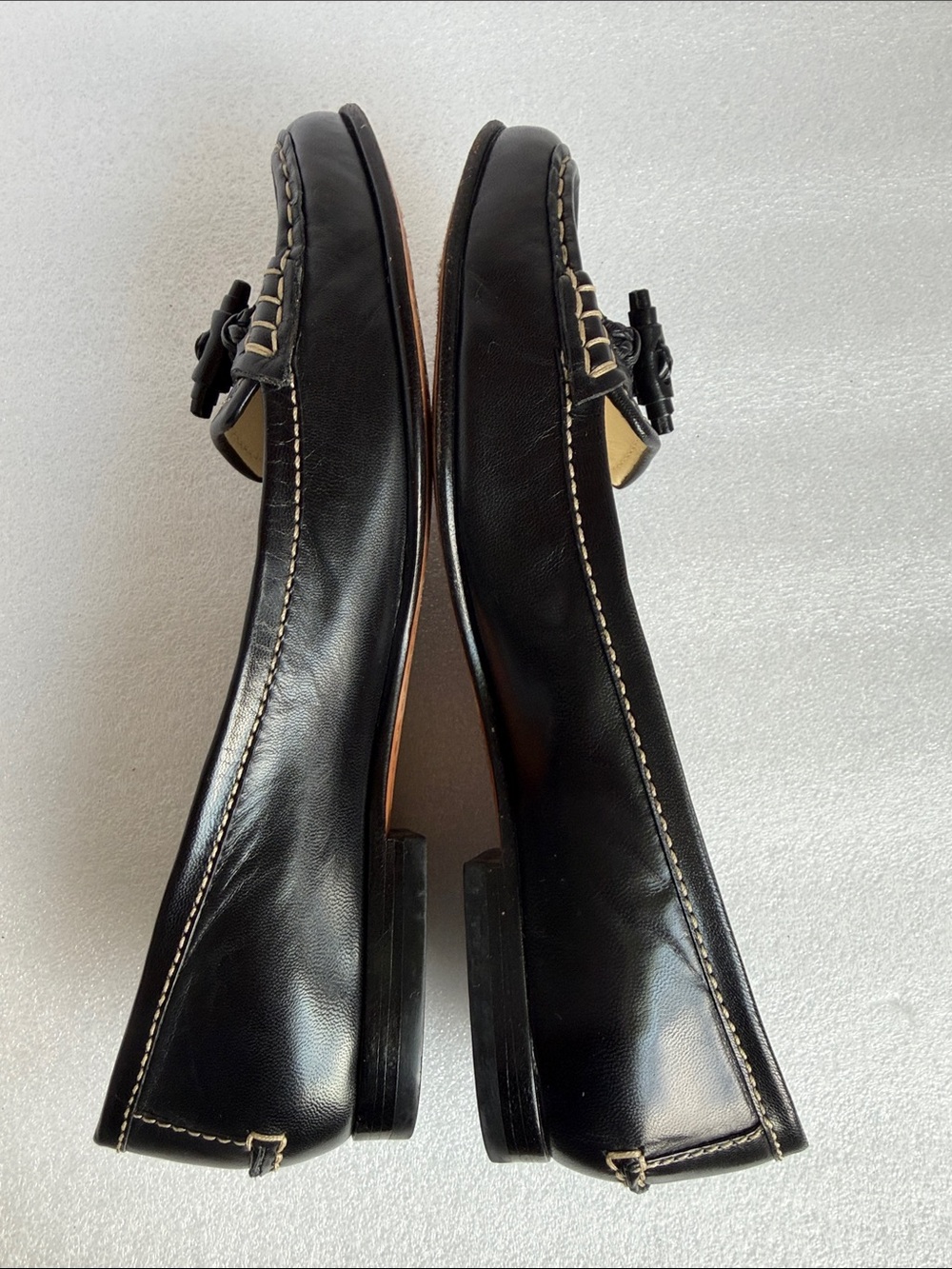 COLE HAAN Black Leather Tassel Loafers Contrast Stitching Flats Women’s 5.5 - Picture 9 of 16